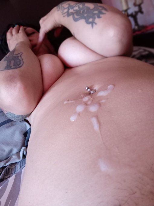 OBRA DE ARTE, la que ofrenda tu cuerpo sobre mi cuerpo. Ahora s&iacute;. Ahora m&aacute;s. Que sea siempre... https://t<a href="/tag/nuevafotodeperfil"class="tags"><span>#nuevafotodeperfil</span></a>