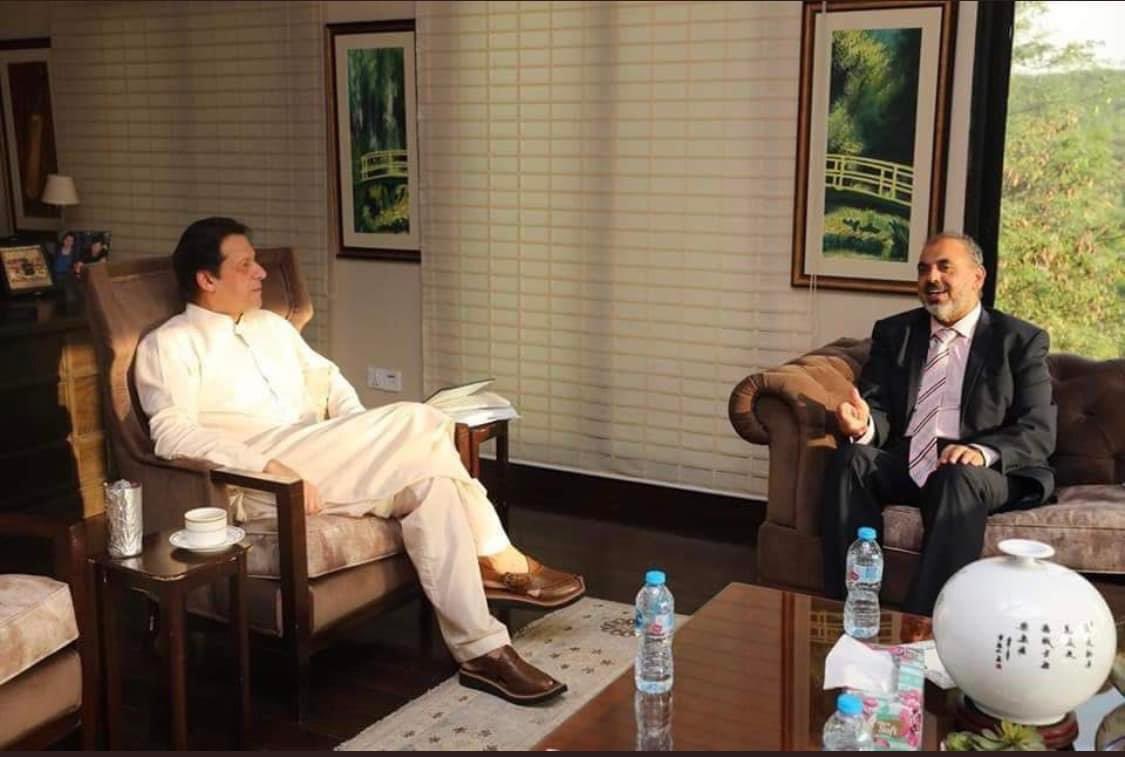 kamry47523866's tweet photo. الطاف کا چیپٹر کلوز کرنے والوں کا چیپٹر قدرت نے کلوز کردیا یہ ہے قدرت کا انصاف #ڈٹ_کے_کھڑا_ہے_الطاف @AltafHussain_90 https://t.co/KTGYvUEA2v