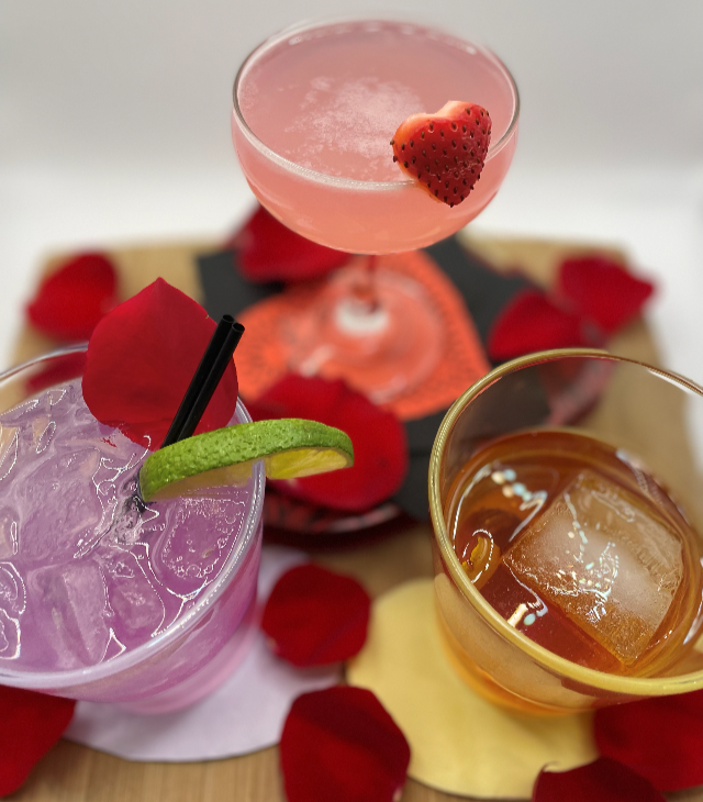 CafeVeloce's tweet image. Enjoy Our #FebruaryCocktailSpecials at Veloce!

Indulge Oneself in Lovely Selections Such as the Empress G&amp;amp;T, Monte Carlo, Love Note and Box of Chocolates...

And Don't Forget to Start Booking Those #ValentinesDay Reservations.

(425) 814-2972

#CafeVeloce #FridayNight #Kirkland