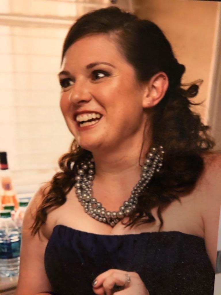 HeatherForNM's tweet image. On #WorldCancerDay I share my sister's story. 
Brandi passed away in 2019 at the age of 37 due to complications of metastatic breast cancer. 💔
Let this be a day to reflect on those lost but forever loved &amp;amp; a day focused on prevention &amp;amp; early detection.