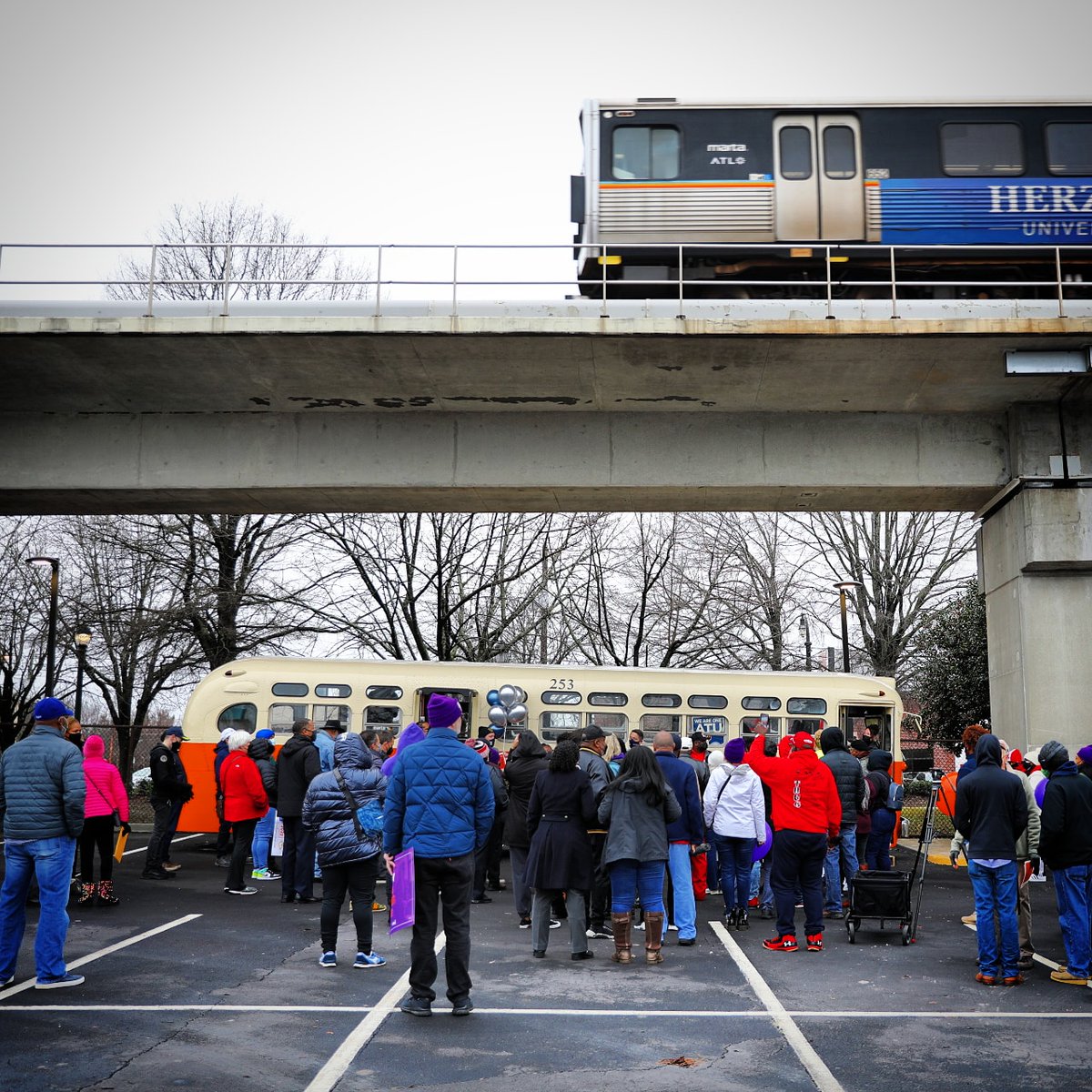 MARTA Explorers | Please follow us @MARTAtransit tweet media