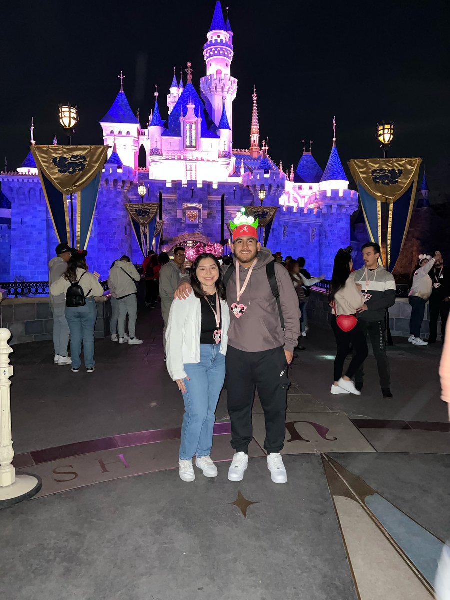Nate2Fitted's tweet photo. Sweethearts night with the love of my life ❤️❤️❤️ https://t.co/flmaCgxu8F