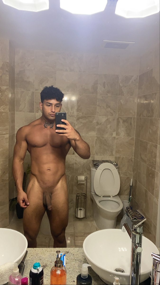 Sunday Funday #SundayFunday #LatinLeche #cutcock #fit #fitness #masc #cockslap #Garotogostoso #chacales #muscleboy @queermenow @gayporncrushes @hotmalestuds @purelygayporn @gaybcnporn @man_surfer @HotGuys_Vip @CanadianGayXXX https://t.co/7XbKhzhCmX