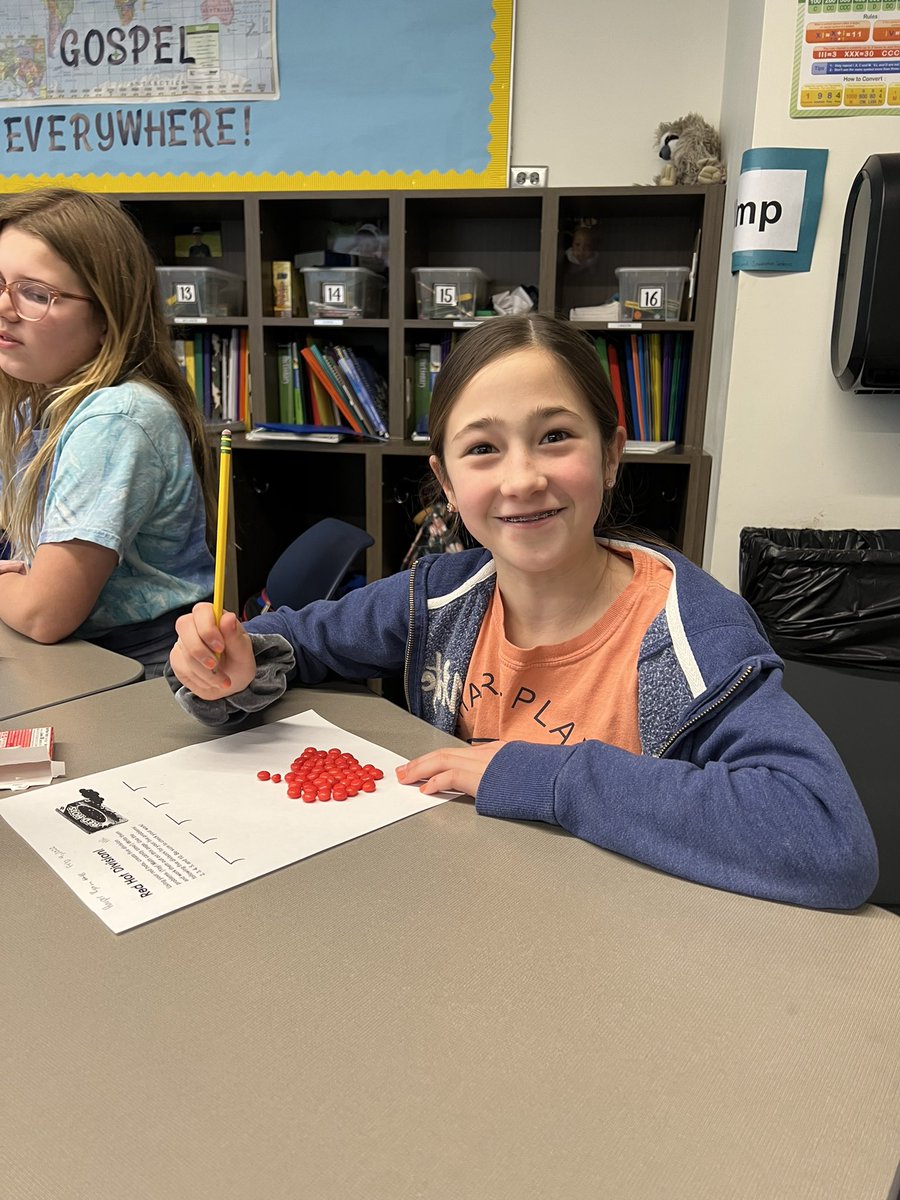 WA4thDavid's tweet photo. The kiddos are Red Hot dividers!!!  Math can be fun!! #whitefieldacademy https://t.co/OijyQopDO8