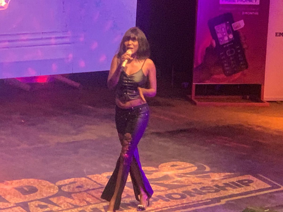 Performing for the night is Miss Jobizz 🔥🔥🔥

#DGC2022