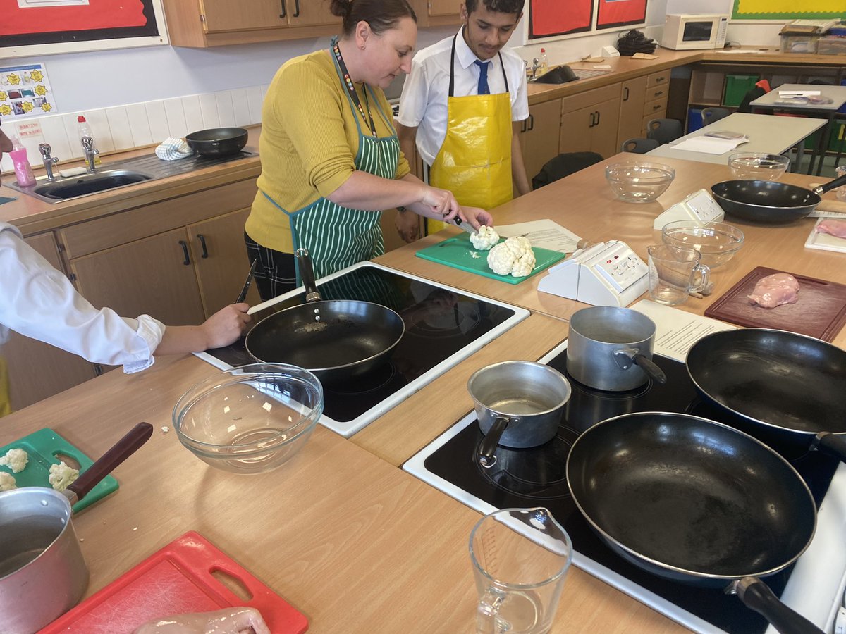 StHildsAP's tweet photo. The Year 10 Vocational Studies group had a great time making Chicken Parmo and Cauliegg Parmo this week @StHildsSchool #newskills https://t.co/8SqJHQBM8e