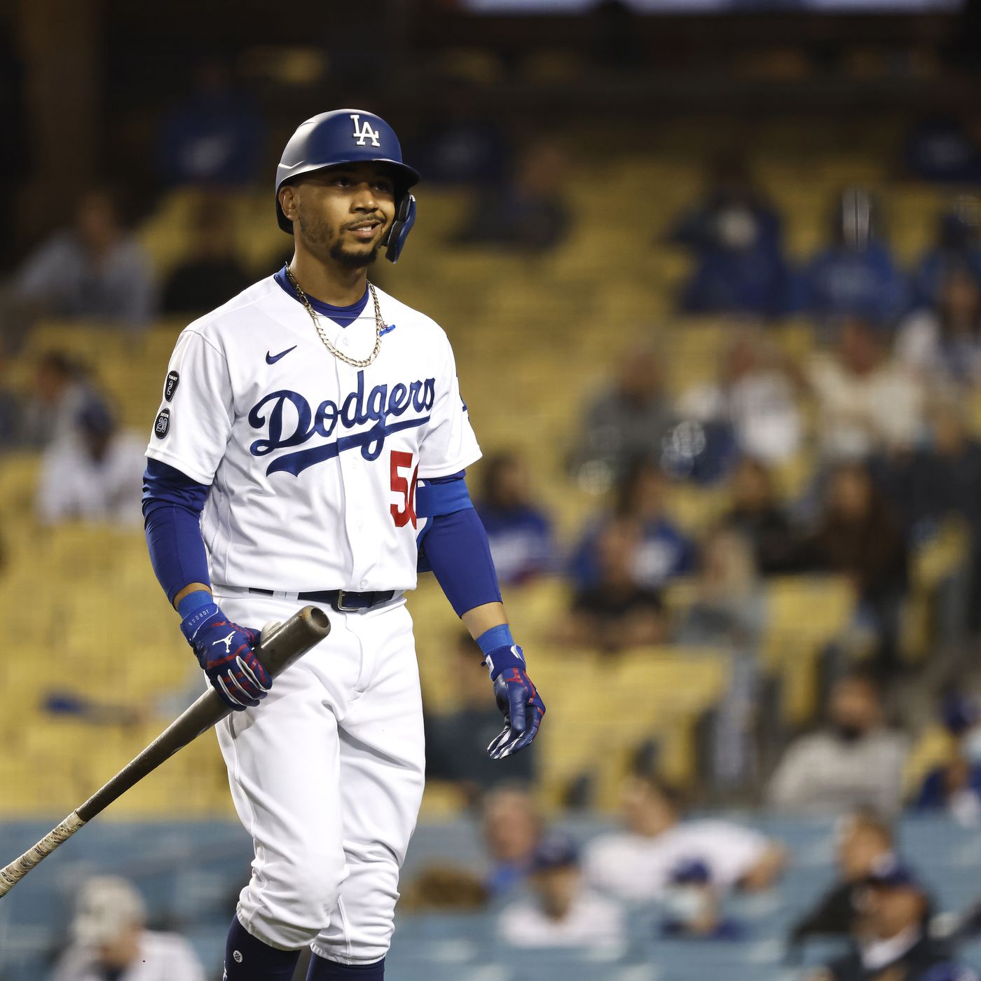 træfning subtraktion leninismen Baseball Reference on Twitter: "Two years ago today, the Red Sox and Dodgers engineered a blockbuster trade sending former MVP Mookie Betts and pitcher David Price to Los Angeles for OF Alex træfning subtraktion leninismen Baseball Reference on Twitter: "Two years ago today, the Red Sox and Dodgers engineered a blockbuster trade sending former MVP Mookie Betts and pitcher David Price to Los Angeles for OF Alex