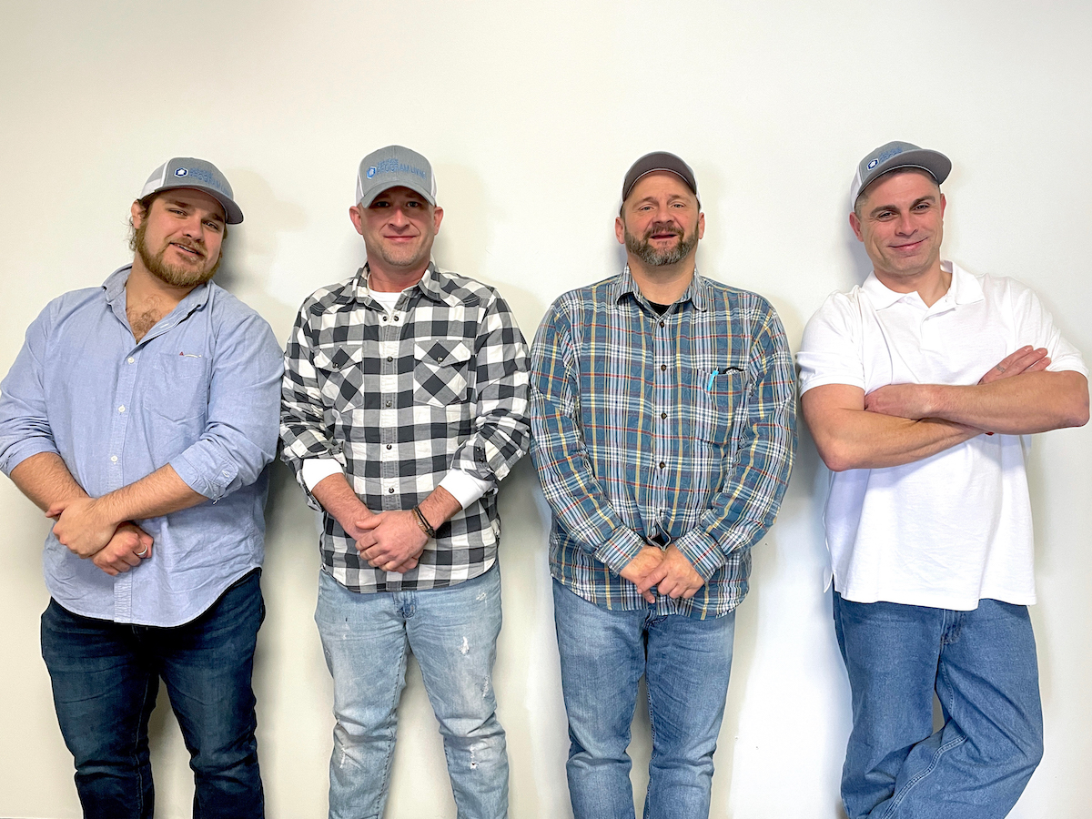 hopehousebg's tweet photo. Congratulations to Brendan, Nick, Lee, and Dwayne for completing the first phase of #ProgramLiving for Men! Please join us in praying for their continued growth and recovery. https://t.co/SiFVite1Qg