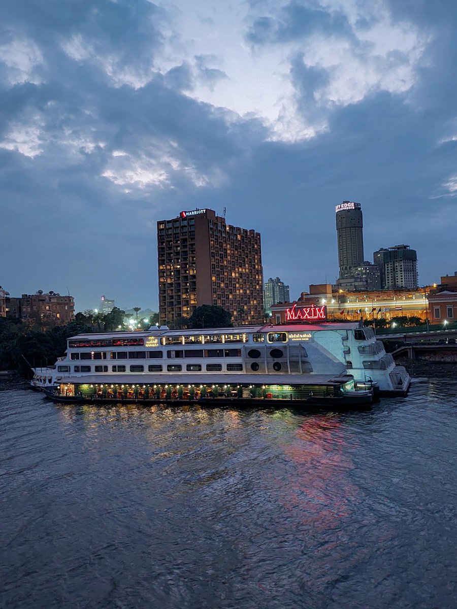 هنا الزمالك ، القاهرة 🤍🤍🤍