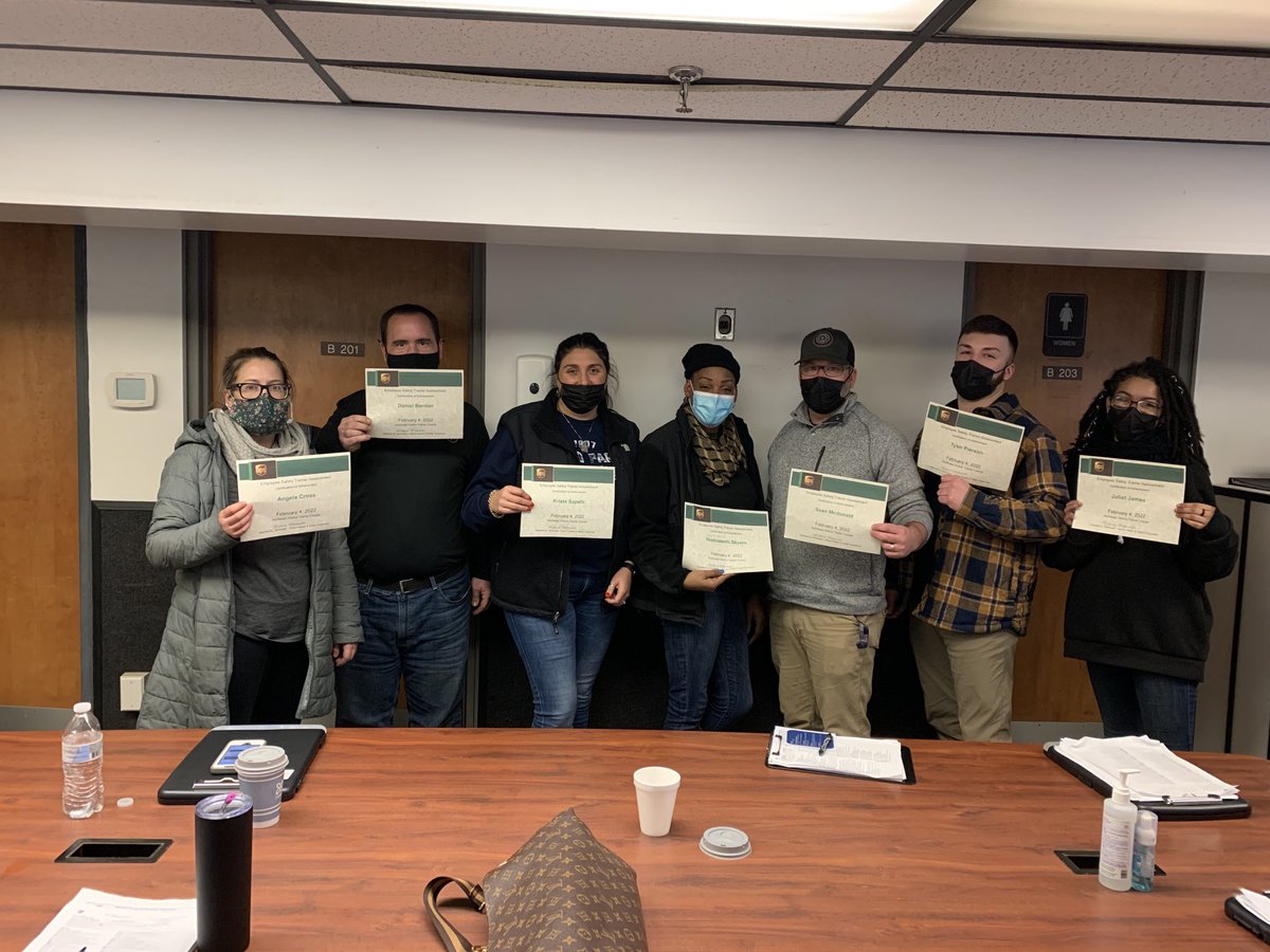 ESTA class in Springfield!  Knowledge is power!  Ready to share what they’ve learned with their employees!  ⁦<a href="/safetyfirstNED/">Northeast District Safety</a>⁩ #NEDSTARTSTRONG ⁦<a href="/amy_madeira/">Amy Madeira</a>⁩ ⁦<a href="/Erickalyons/">Ericka Lyons Golia</a>⁩ ⁦<a href="/HoDsafety/">HODsafety</a>⁩