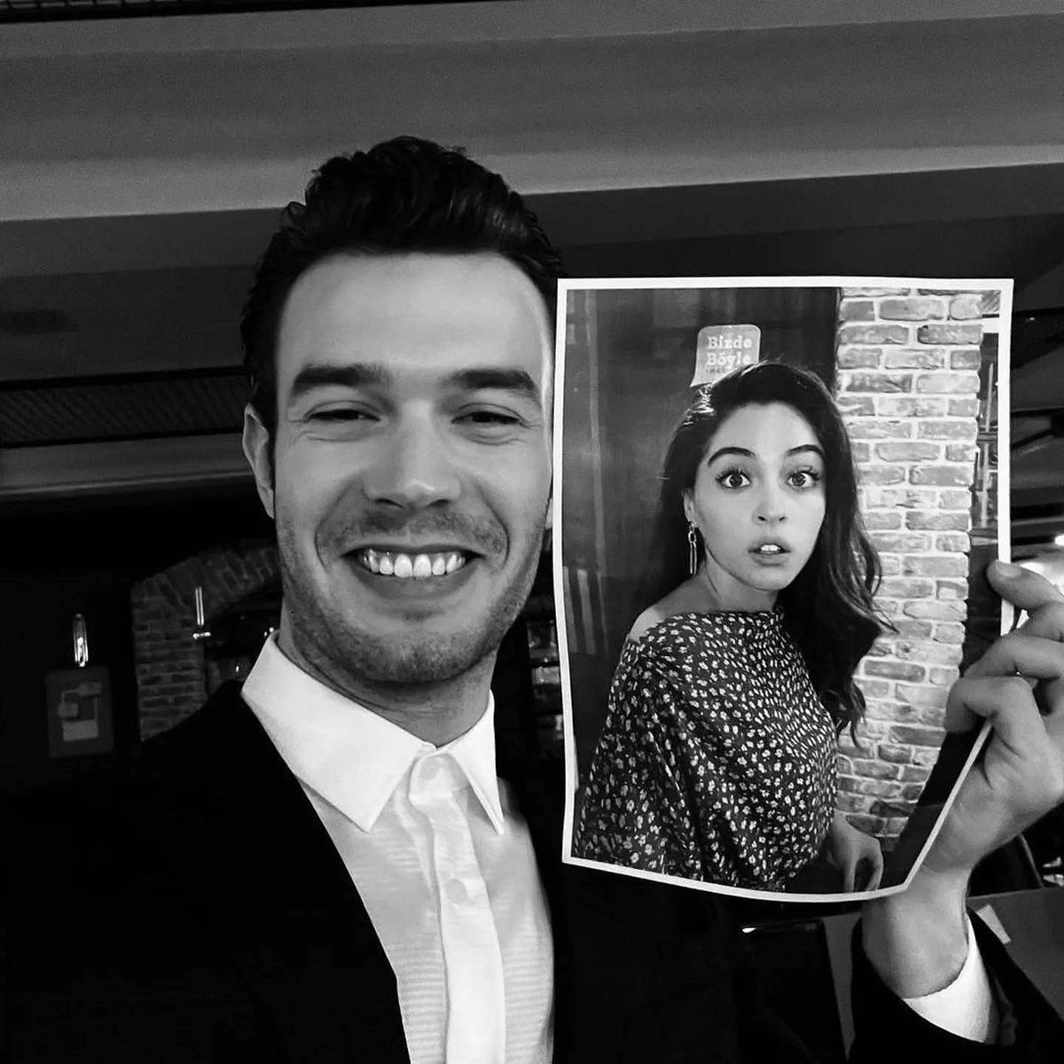 джемре байсал и айтач шашмаз. джемре байсель. айтач шашмаз и джемре. джемре байсел. айтач шашмаз и джемре байсель.