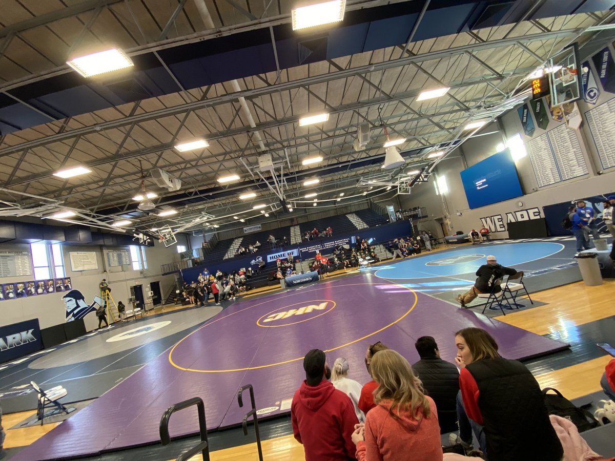 Mr_Jones_Math's tweet image. Districts time!!! #braidsfordays