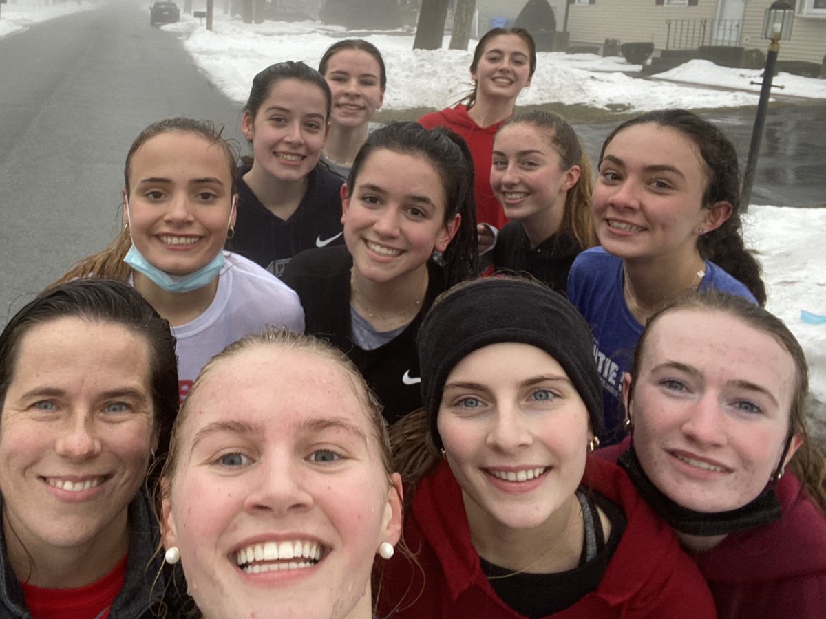 JennyRunAlot's tweet photo. Distance crew squeezing in a workout before the ice storm Thursday. Who’s ready for the TVL showcase?? #HollistonTrack https://t.co/nx1OFlUAhD