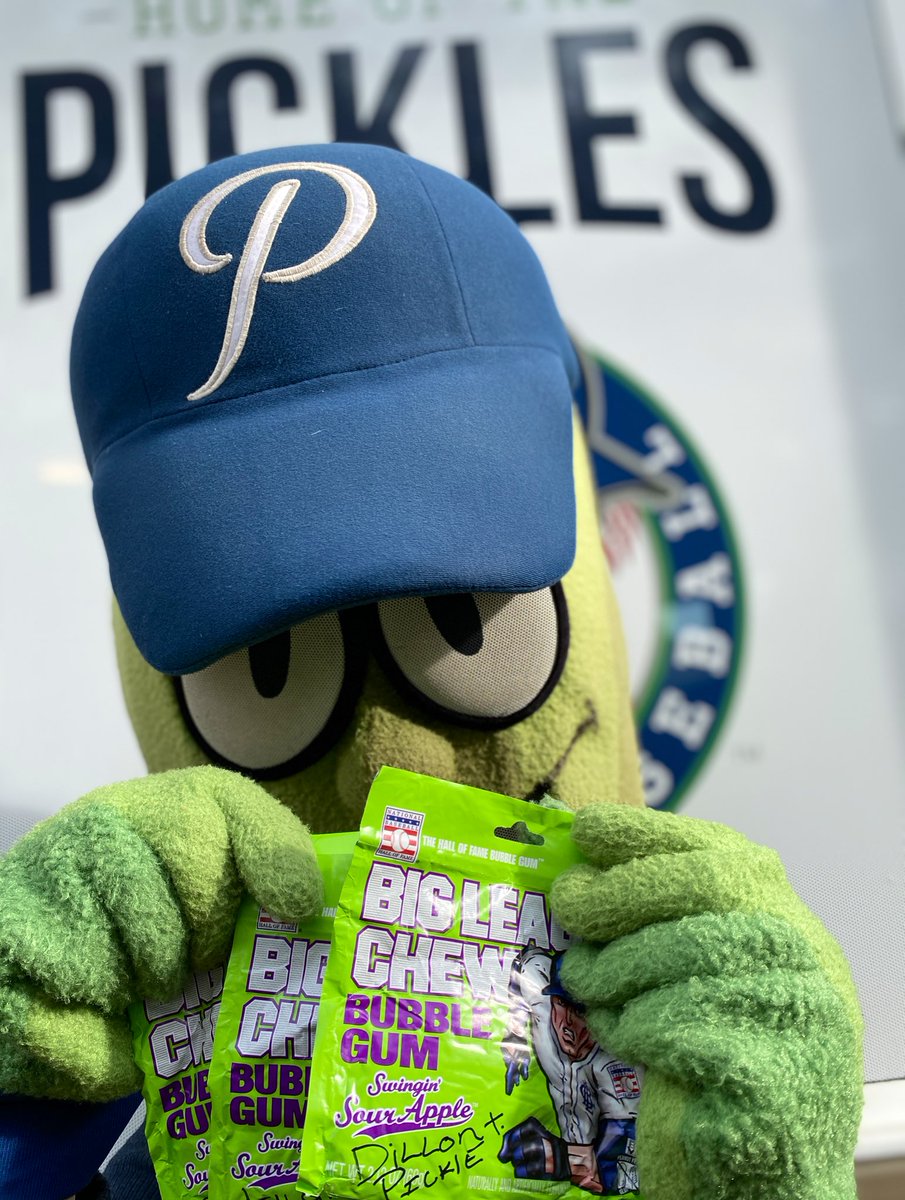 Happy #NationalBubbleGumDay! 3 lucky people that retweet this will be sent a pack of <a href="/bigleaguechew/">Big League Chew</a> signed by Dillon T. Pickle himself! #GetPickled
