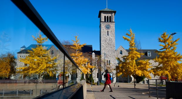 NEWS: HREO launches Black History Month at Queen’s

“We need to understand [the importance of] correcting the disparities that exist in access in health and wellness for Black people who are continuously at the fringe of those access points.”

queensjournal.ca/story/2022-02-…