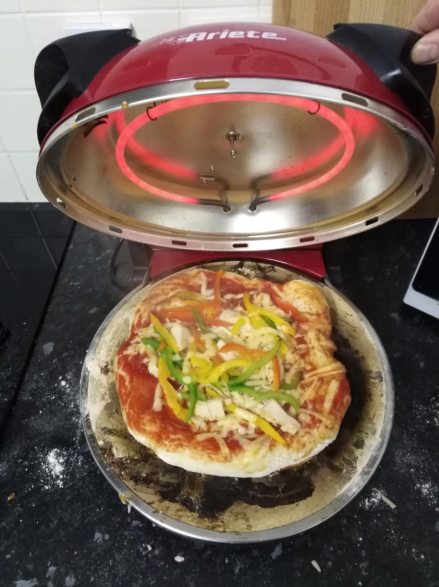 Friday night pizza making - thank you @Thomas_Franks_ for the ingredients! #WelshHouse #ShiplakeCollege