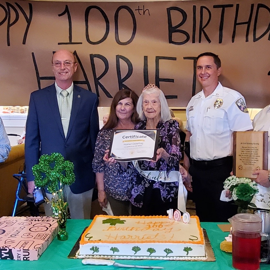 🎂🎉Last week, Harriet, a resident of our Wickshire Port St. Lucie, celebrated a huge milestone: her 100th birthday! Harriet’s family and friends joined her for an afternoon of Irish fun, alongside guests from City Hall and @PSLpolice. 
#WickshireWay #PortStLucie #SeniorLiving