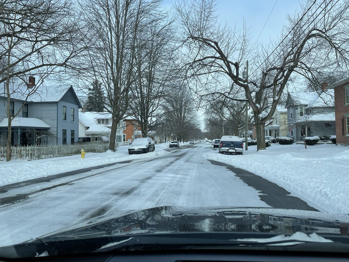 Outstanding work by all of the city’s snow plow operators, including those who keep our bike paths cleared. Your hard work and dedication is appreciated, especially after the first major snowfall of 2022. Keep up the good work.