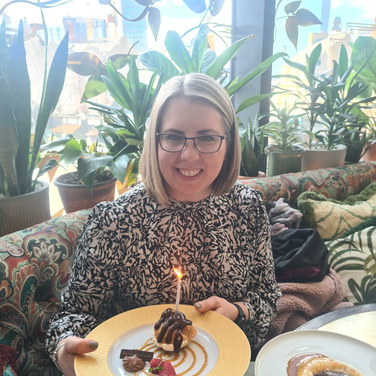 Great start to the weekend!! Lovely meal and cocktails at The Ivy Cardiff.  Thank you <a href="/AdrianSmith72/">Adrian</a> you're off the hook now 😉🤪🤣❤