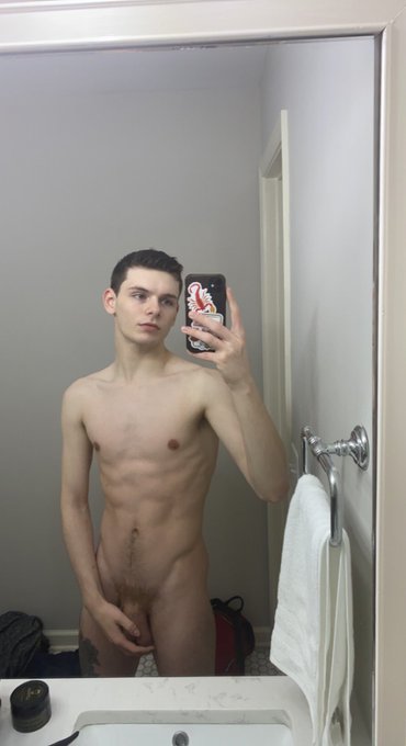 Where are all my switch boys at? ? https://t.co/3thmzmq8ns