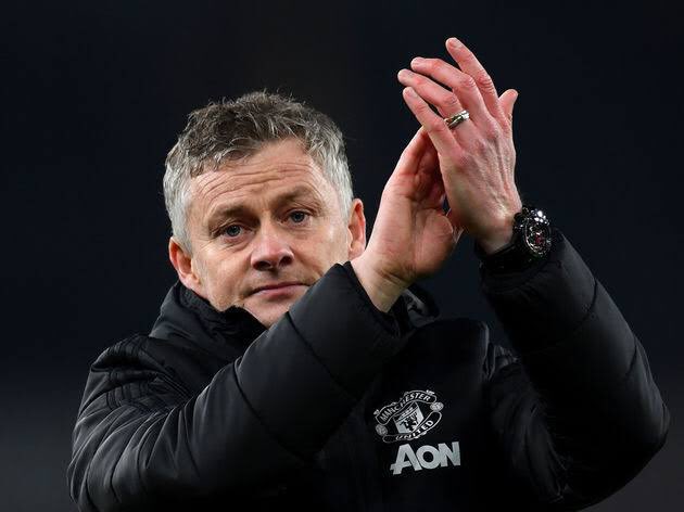 A few months ago, this innocent man paid the price of Man United's poor performances, who's to be blamed now? #OleIn  #ralphout  #MUNMID