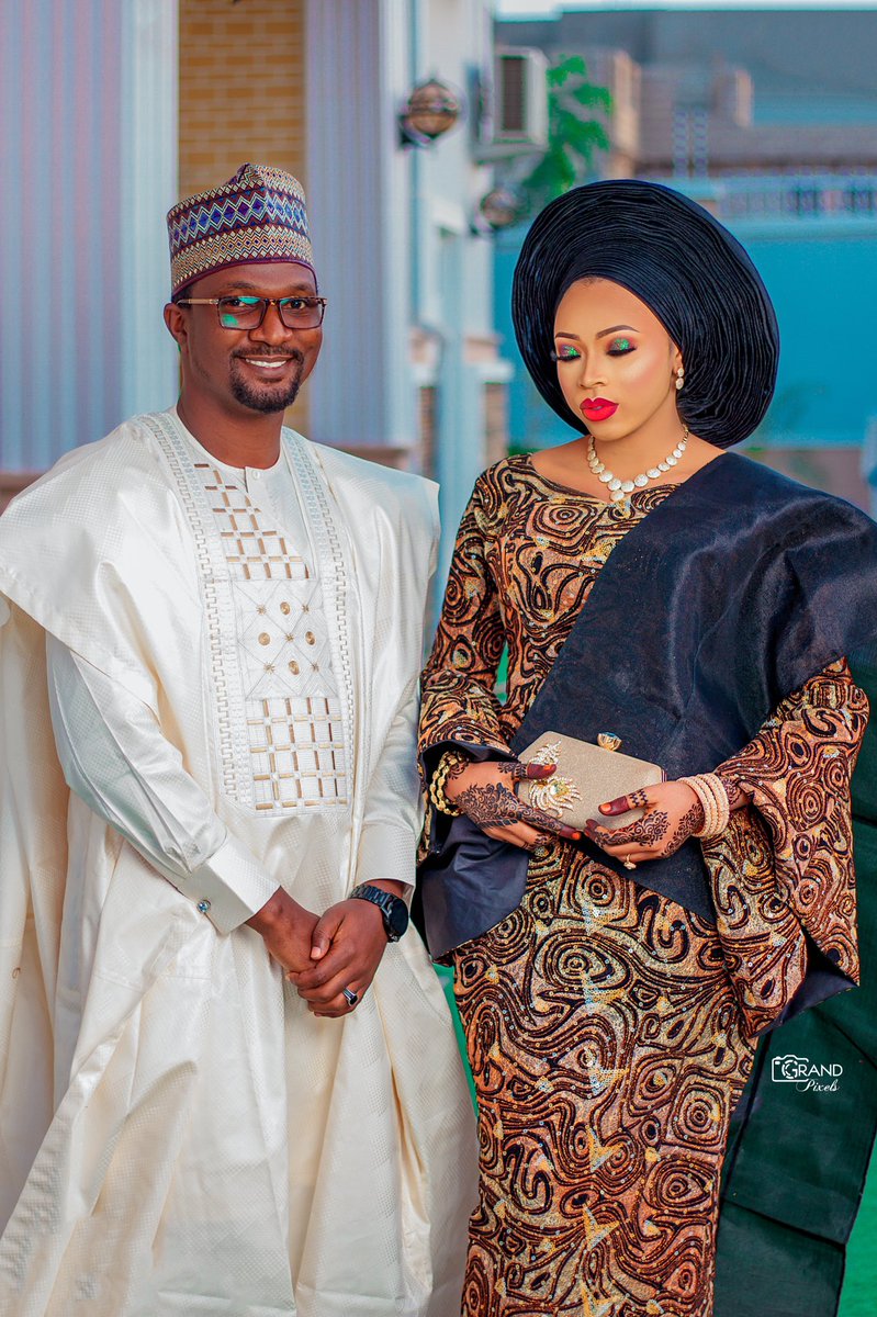 sadeeqHimself's tweet photo. I’m still a wedding and portrait photographer y’all https://t.co/OmIjvPuBtX