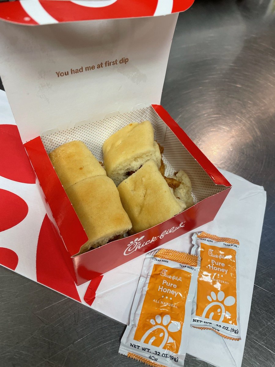 DH_ChickfilA's tweet image. Chickfila District Heights #minis #breakfastpleasure☺