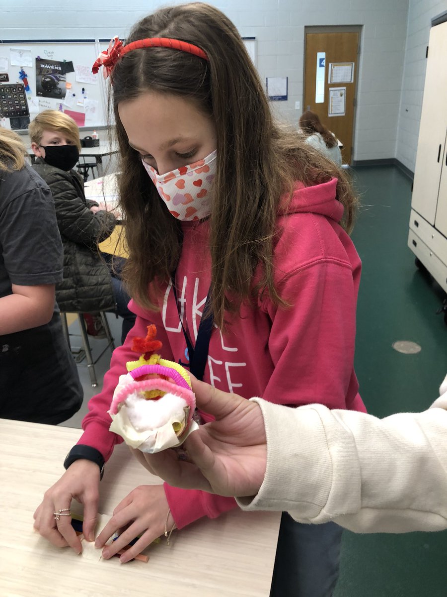 rose_holland2nd's tweet photo. Learning about hibernation for the Little’s this week and winter sports for the bigs! #REAMSSTEAM https://t.co/Luzk1U3Pzy