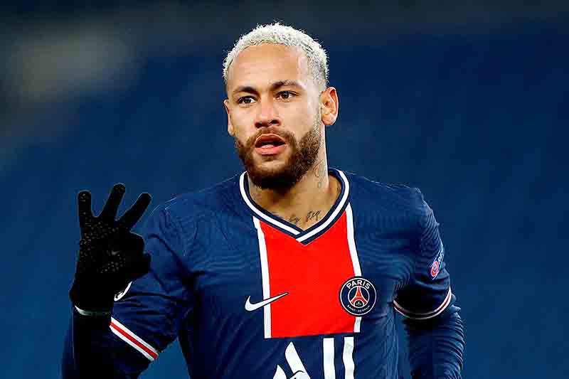 victor_nahe's tweet photo. Neymar Jr cumple hoy 30 años
¡¡¡30 ya!!! 
Se sigue esperando que sea el recambio generacional de Messi y Cristiano y la sensación es que Mbappé y Haaland ya le han pasado por encima https://t.co/0l2hfxs49g