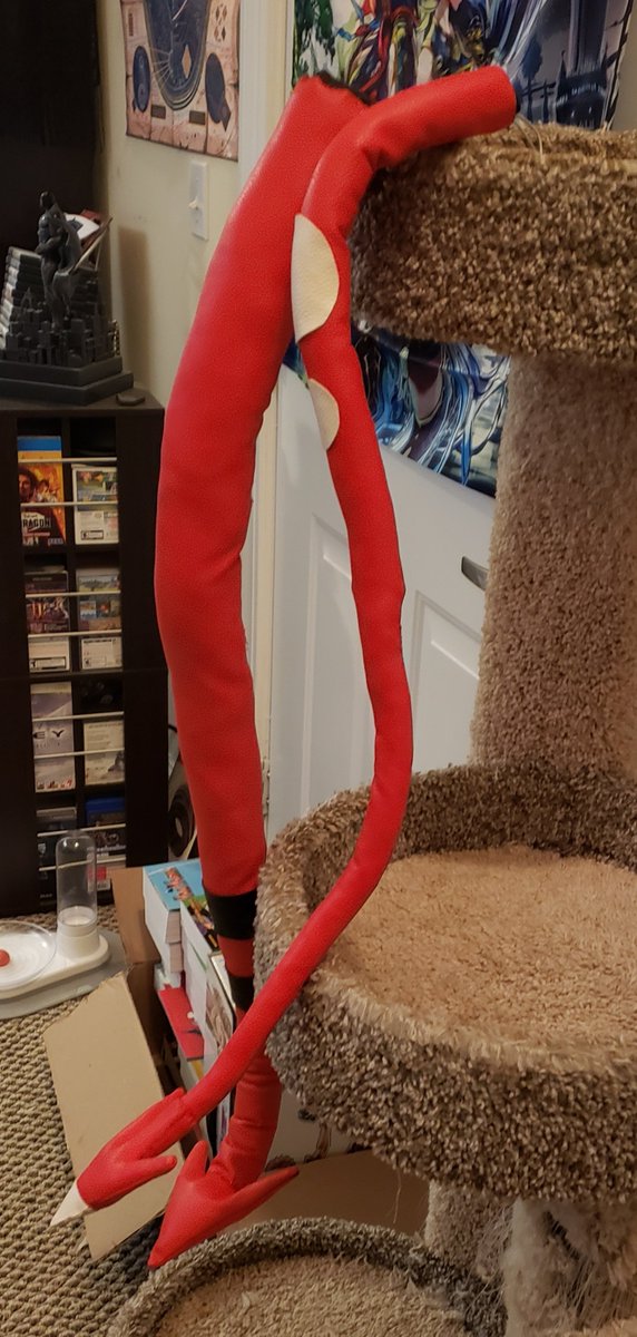 lilithevecospla's tweet photo. Finished millie's tail!
It is slightly smaller so that it looks right for my body size.
Both have wire through them so they can bend
#helluvaboss #moxxiexmillie #moxxie #moxxiehelluvaboss #milliehelluvaboss #cosplayer #cosplay #progressphoto https://t.co/VdoQcBxr9M