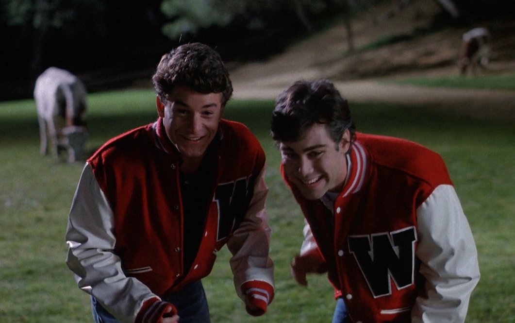 p_labyorteaux's tweet photo. #FEBUHEATHERSARY MOMENT IN HISTORY! This is a pic a moment before #RamAndKurt attempt the #WorldsFirstFistBump! #PunchItIn indeed! After #LHOTP before #JAG there was #Heathers https://t.co/vlipTwBLV8