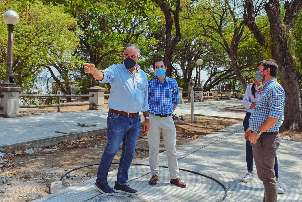 claudiopolich's tweet photo. Esta mañana recorrimos la obra #Ñanderecó, donde los trabajos emprendidos por el @CorrientesGob a través del @mospcorrientes avanzan a buen ritmo y estamos cada vez más cerca de habilitar el primer tramo de la remodelación integral de nuestra Costanera. 💪 https://t.co/Z6LugjblGc