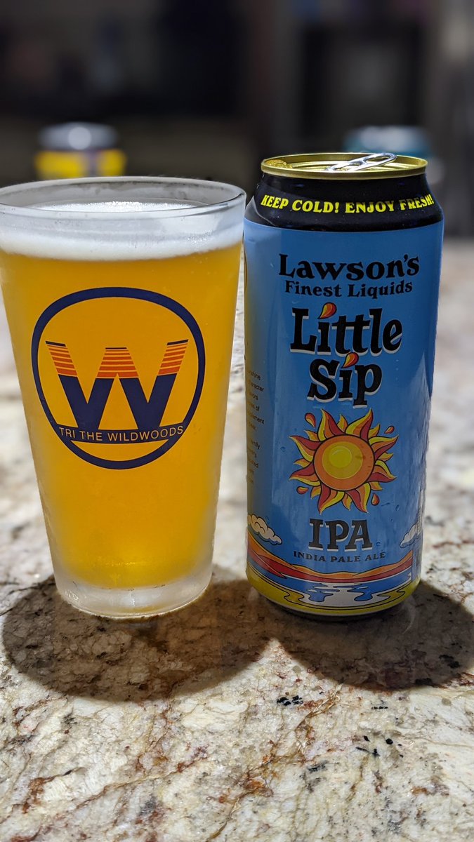 LaurenAPN's tweet photo. Friday beers! π»πΊ
@LawsonsFinest
#LittleSip #OffSeasonBeachWeekends https://t.co/KVAvMKOsQC