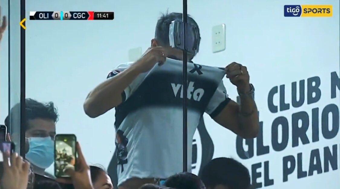 contraamarea's tweet photo. Emocionante!!!! Minuto 11 @titotorres_11 https://t.co/3StXpaaKQQ