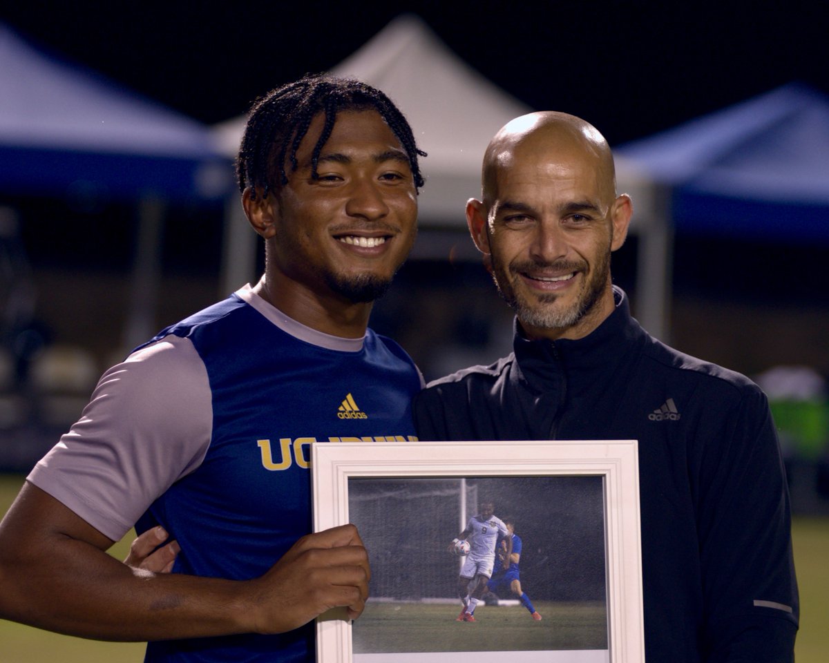 UCImsoc's tweet photo. 𝙇𝙖𝙬𝙧𝙚𝙣𝙘𝙚 𝙔𝙖𝙢𝙖𝙜𝙪𝙘𝙝𝙞 played 18 matches with 5 as a starter! He helped the 'Eaters with the win against UCR on September 29th by scoring a goal on the Highlanders!

#TogetherWeZot https://t.co/2Hd4DBWBMP