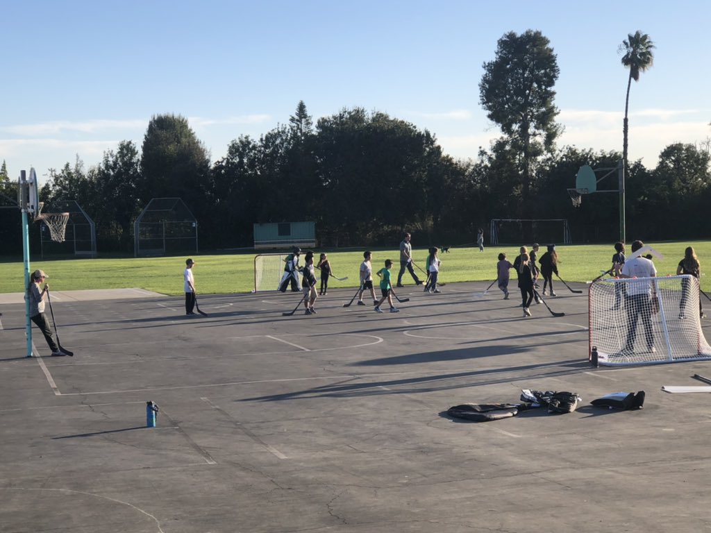GHElementary's tweet photo. The Golden Hill Elementary street hockey team practicing hard on a Friday afternoon! #ghgators #ghplays https://t.co/AcY6CKXoVw