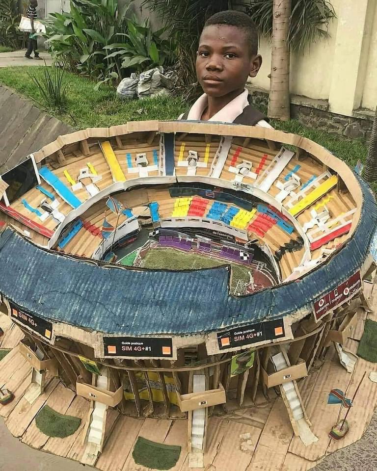 Lo vuelvo a publicar. Ojalá que pueda convertirse en un arquitecto o un ingeniero.