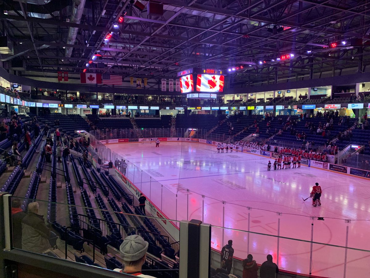 SJANiagaraMFR's tweet photo. Back at it ๐ @OHLIceDogs hockey in @St_Catharines ๐จ๐ฆ๐จ๐ฆ #LetsGoIceDogs #GoDogsGo https://t.co/EhWfWIrN3P