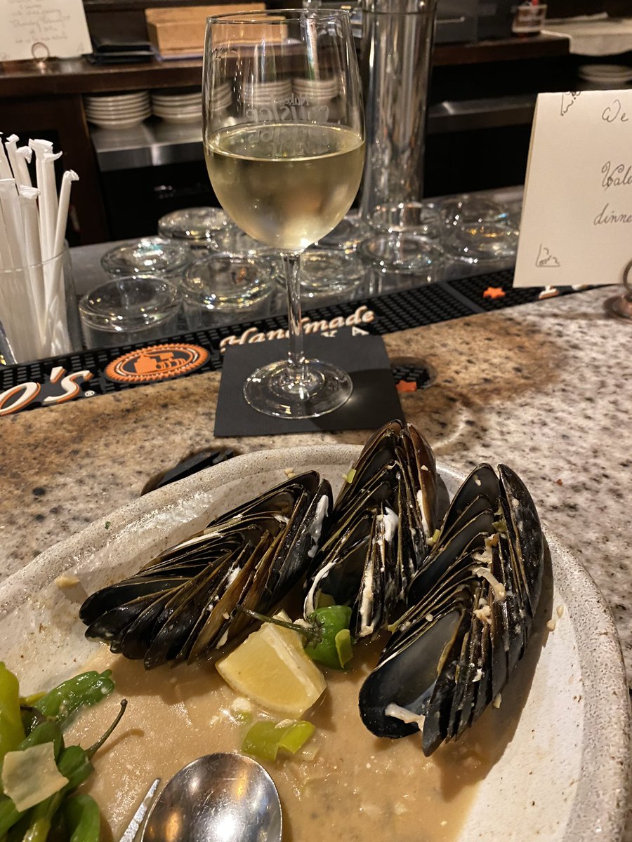 I firmly believe that OCD is part of the job description for  cardiac anesthesia. The problem is I can’t turn it off. Is there another way to eat mussels?