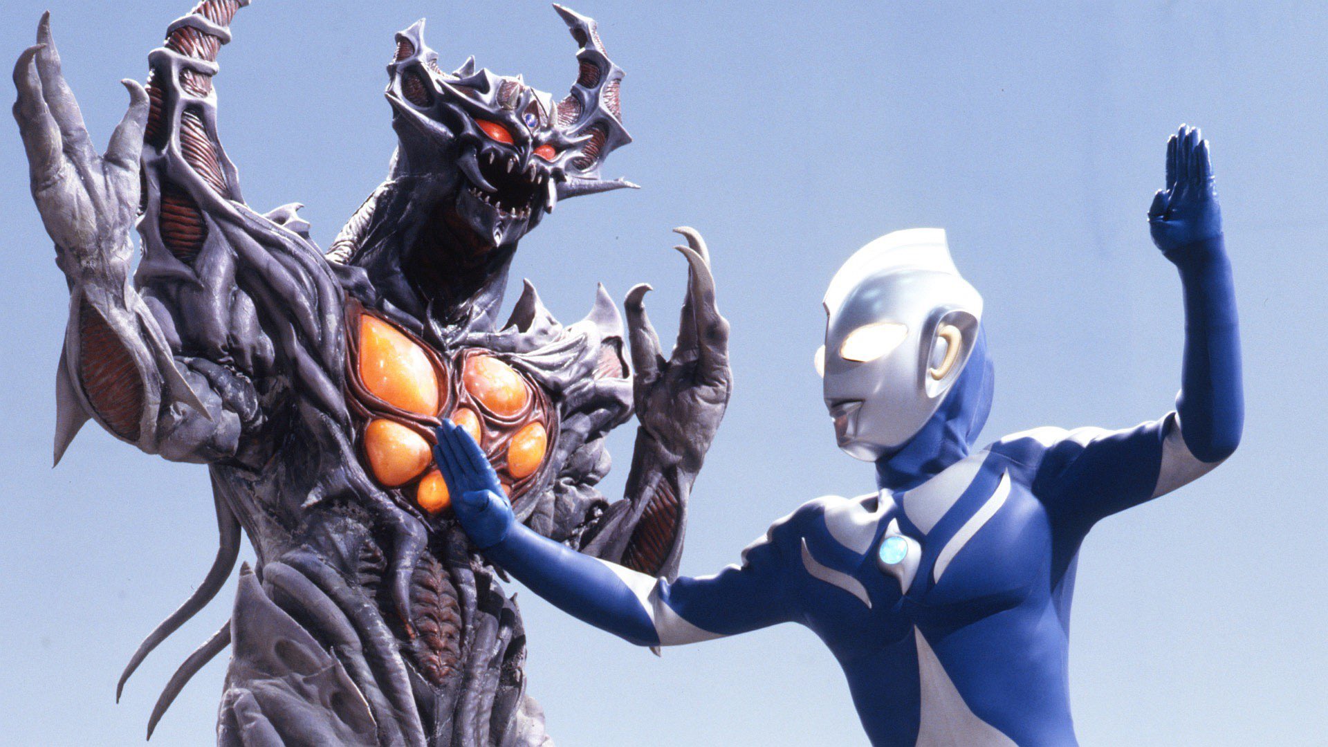 真の後継者 ミラーワールドの使者 ウルトラマンコスモス 1月は兄さんたちウルトラ 兄弟の戦いを触れることが多かったのですが 今回どうしても見たかった回が2話ほどあったのでウルトラマンコスモスを振り返ってきたけど まさかあのカオスヘッダーが