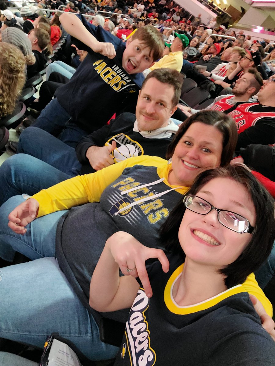 Juliesummers2's tweet photo. #Pacersgamenight
My husband is in the Air Force Guard and its his birthday. https://t.co/j6TFCL5ECR