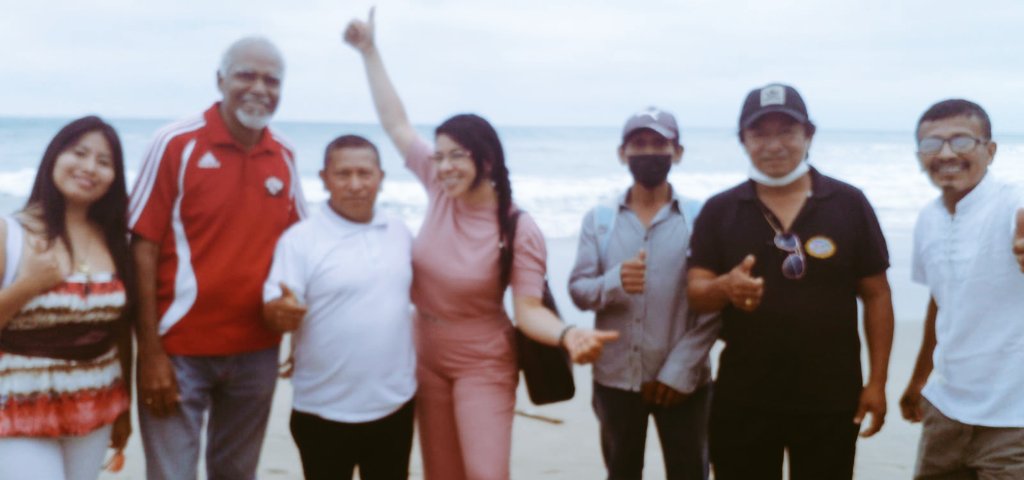 karen93QB's tweet photo. Thanks to your effort in Ecuador we will be very Blessed.🙏🏻💞
Gracias a su esfuerzo en el Ecuador seremos muy Bendecidos 💞🙏🏻 https://t.co/OCasScNbwo