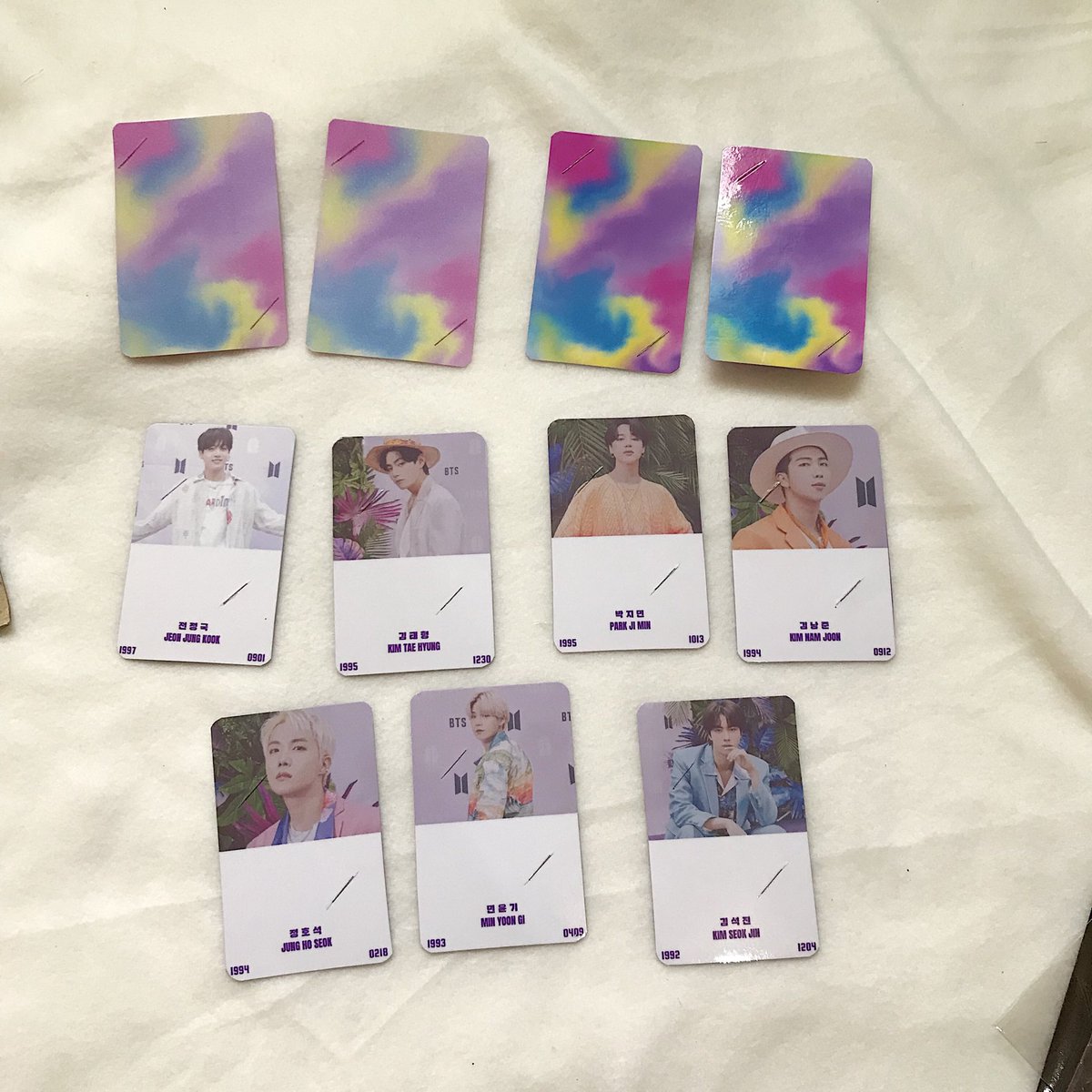 tanniektae's tweet photo. festa & bts sg 22 id holders !! AHHHH THANK YOU, @SweetNightph95 @taekookscafe_ ππ
pABUDOL NA RIN KAYO SKFKSKFJJD https://t.co/Te4uPFgWv6