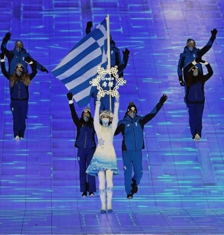 NickyTSeattle's tweet photo. Always special to watch the Blue and White enter the stadium first 💙🤍💙🤍 #hellas #OlympicGames #WinterOlympics #WinterOlympics2022 https://t.co/DcKzzH9Jwb