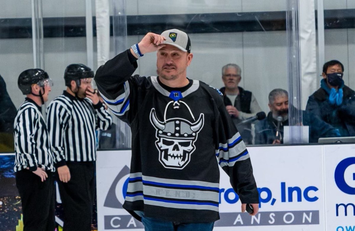NevadaFootball's tweet photo. Thank you @RenoIceRaiders for the honorary puck drop with @CoachKWils!
Good luck the rest of the season!
#OneCommunityOnePack https://t.co/KKHJ6m6TtQ