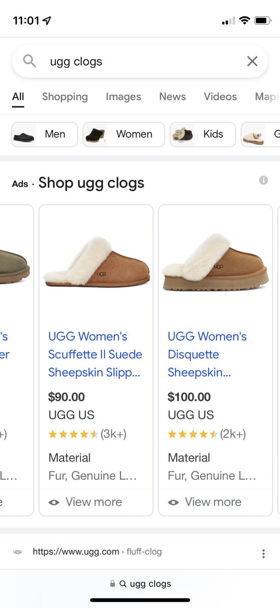 Hannah4Walker's tweet photo. I just learned that girls wearing these in middle school wasn’t a universal experience??? https://t.co/SnyY8e3CPt