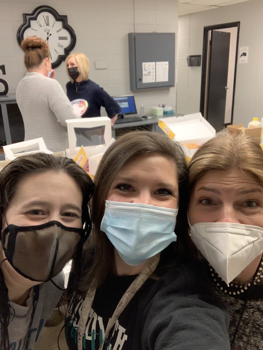 Rebecca Page (@senora_page) on Twitter photo Greatest PTA ever? We think so! ✅ Thank you for starting our Friday morning off with treats & coffee! 🐾 #pantherpride <a href="/DMS_PTAmadison/">Discovery Middle School PTA</a> <a href="/DMSPanthers1/">Discovery Middle</a> #dmslearn #mcslearn Greatest PTA ever? We think so! ✅ Thank you for starting our Friday morning off with treats & coffee! 🐾 #pantherpride <a href="/DMS_PTAmadison/">Discovery Middle School PTA</a> <a href="/DMSPanthers1/">Discovery Middle</a> #dmslearn #mcslearn