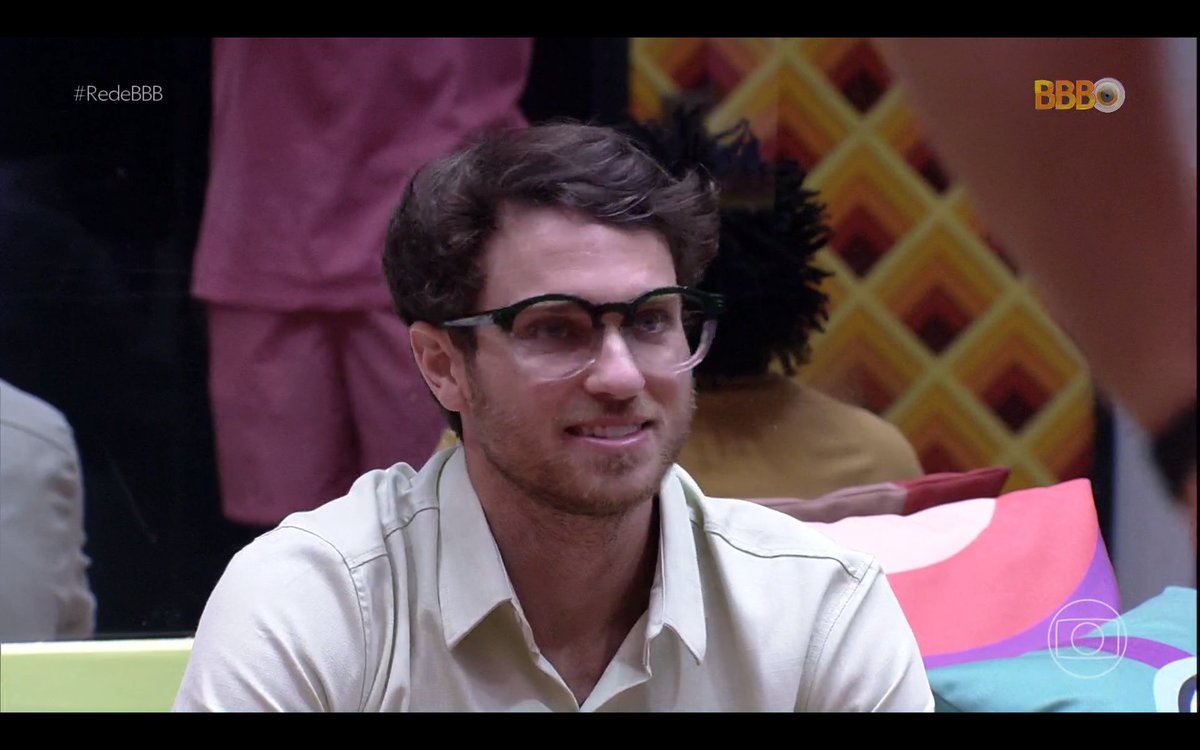 NazareAmarga's tweet photo. nessa treta eu seria o lucas, ia me divertir #BBB22 https://t.co/iUS8prMMa0