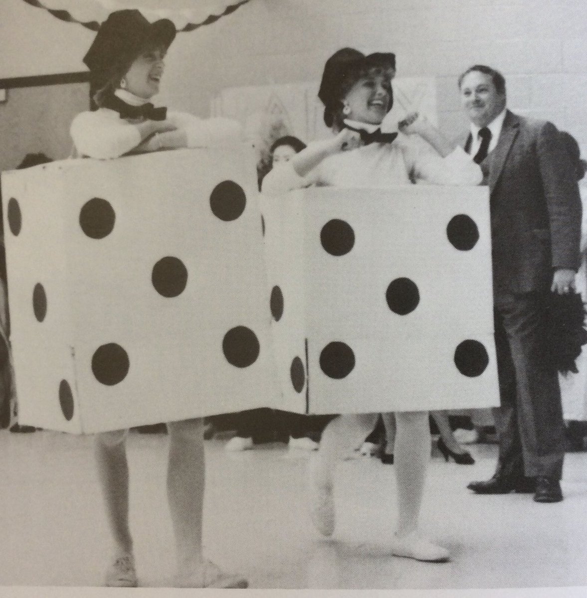 Masco Late ‘80s Senior Halloween Party