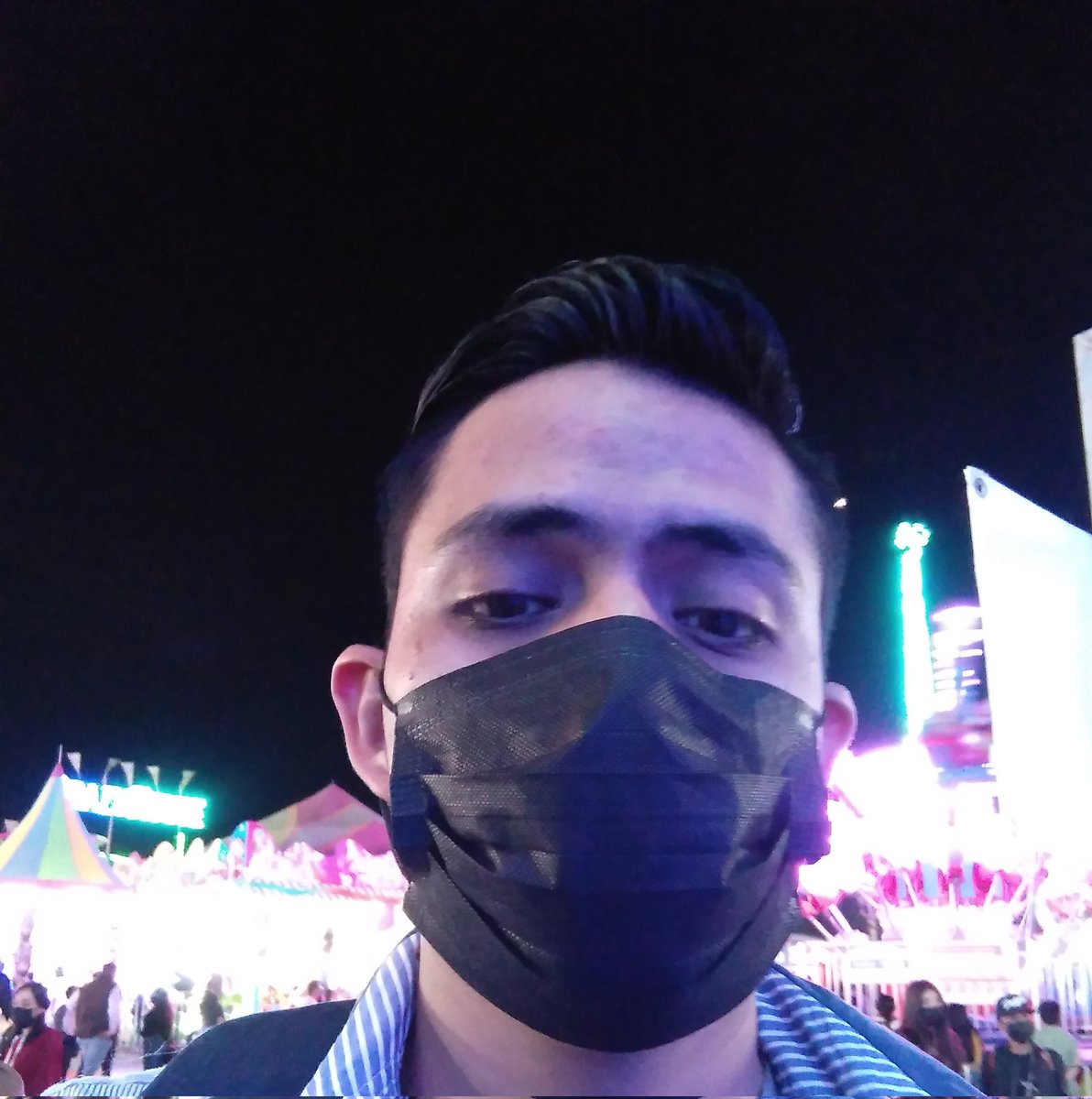 Pues salimos de la vida cotidiana y nos salimos a divertir un rato 👀👀👀🤫🤫